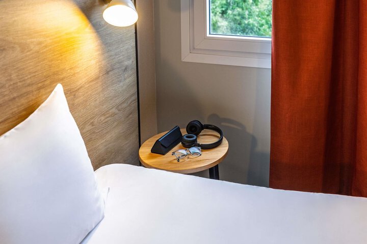 Room 14 of 63