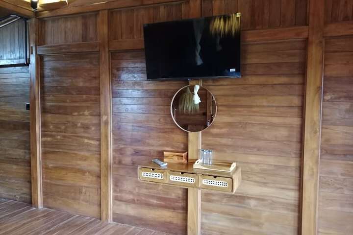 Room 7 of 30