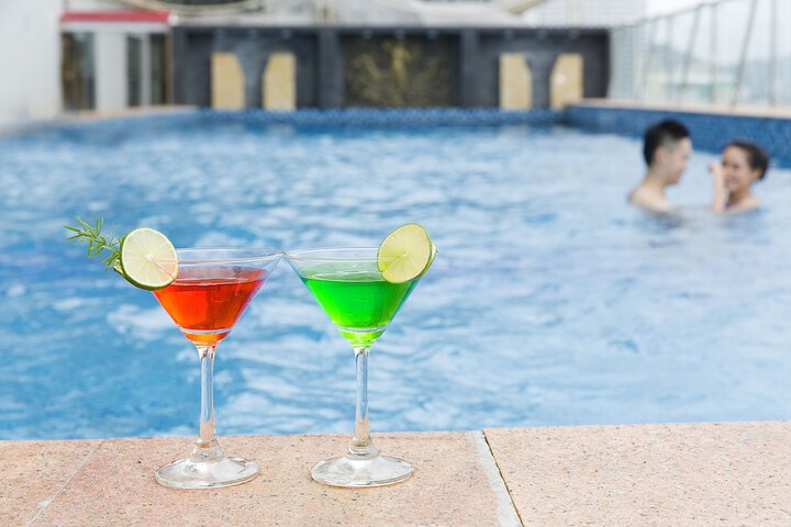 Hotel Pool