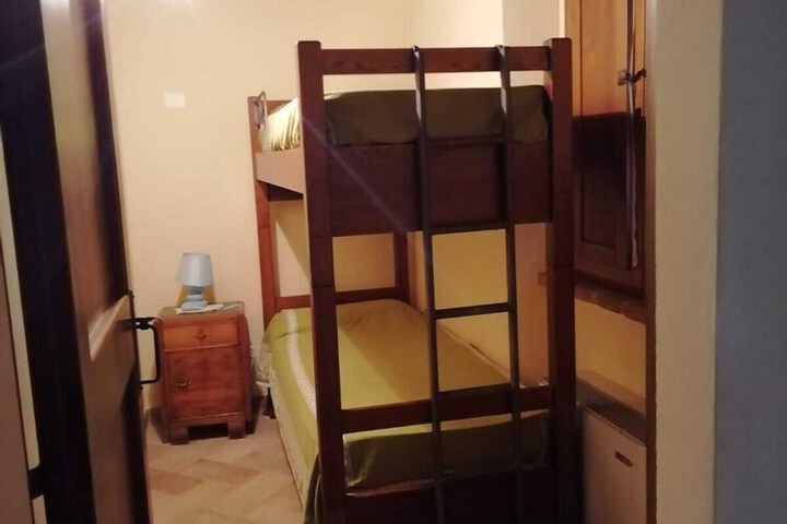 Room 15 of 75