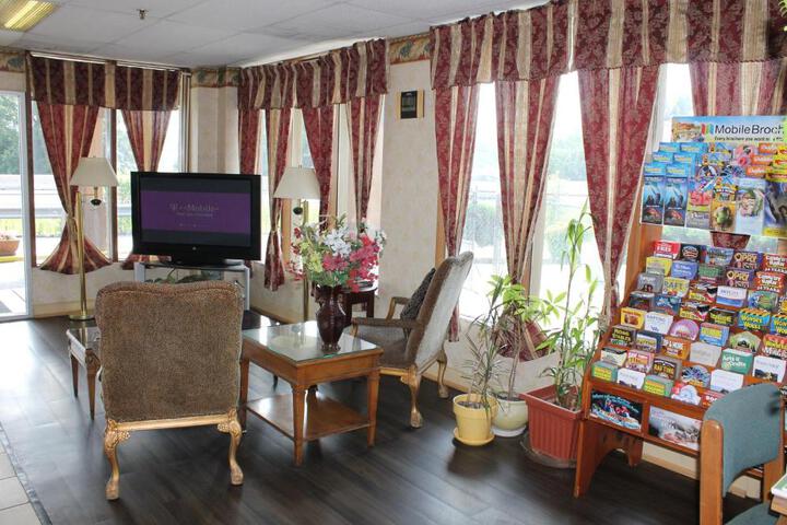 Photo 3