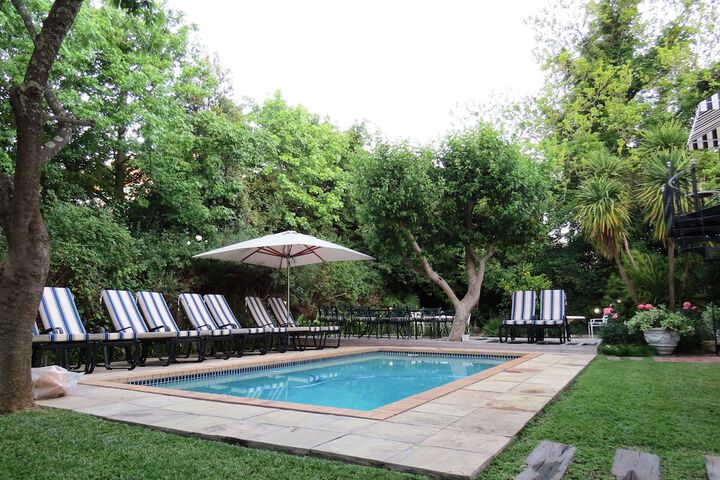 Hotel Pool