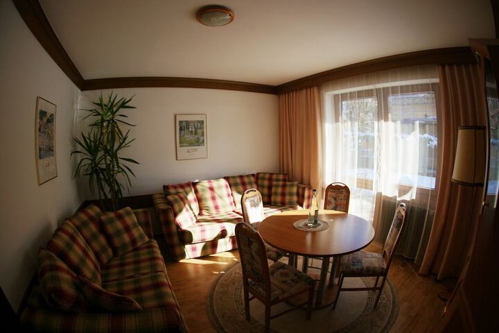 Room 36 of 65