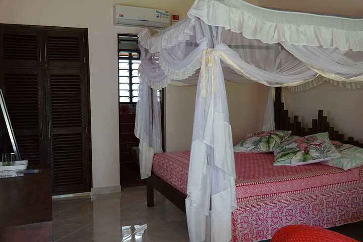 Hotel Interior 112 of 121