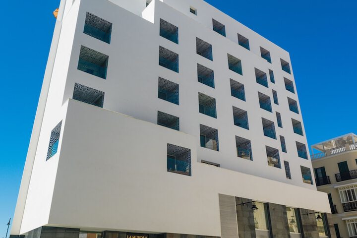 Exterior of H10 Croma Malaga