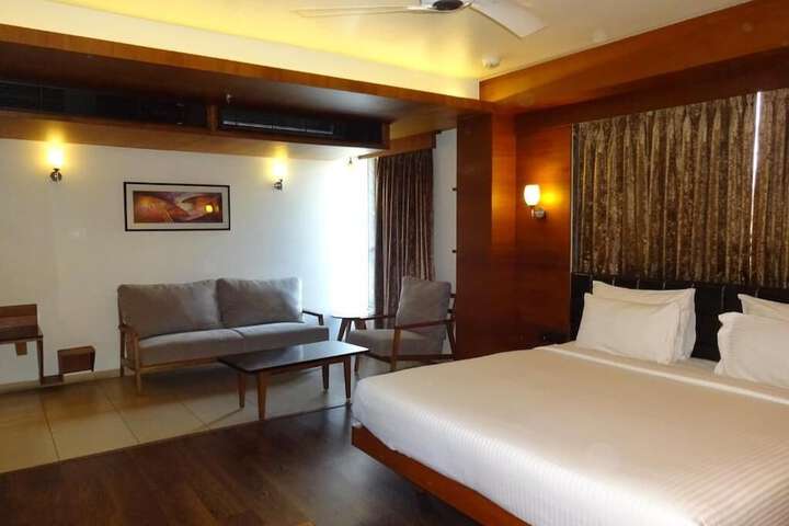 Room 25 of 65