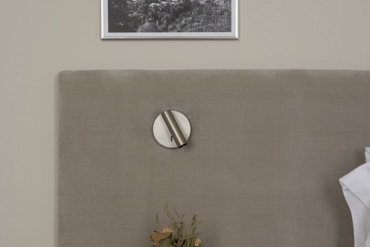 Room 51 of 145