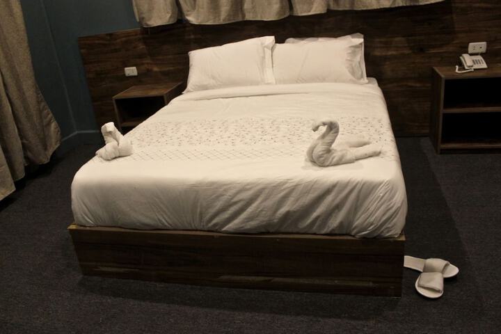 Room 4 of 47