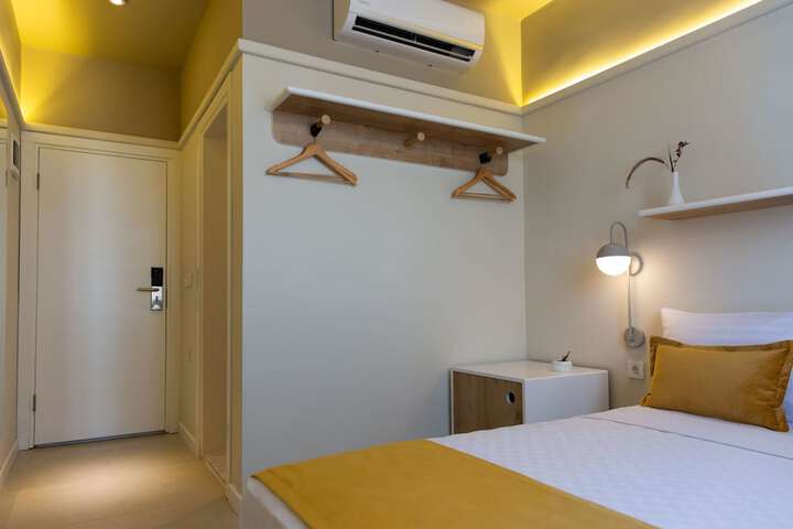 Room 20 of 67