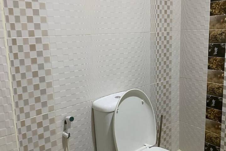 Room 160 of 190
