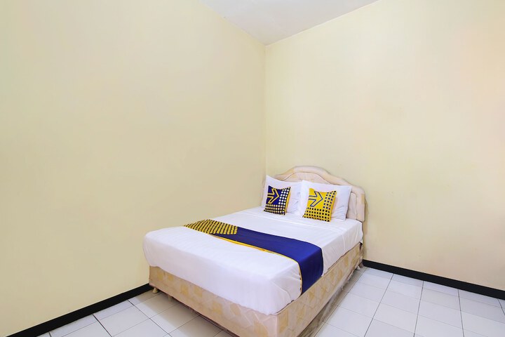 Room 11 of 26