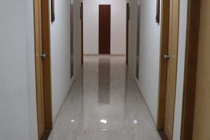 Hotel Interior 5 of 97