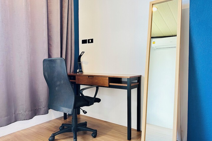 Room 118 of 177
