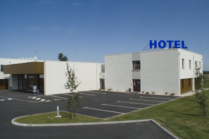 Hotel 63 of 67