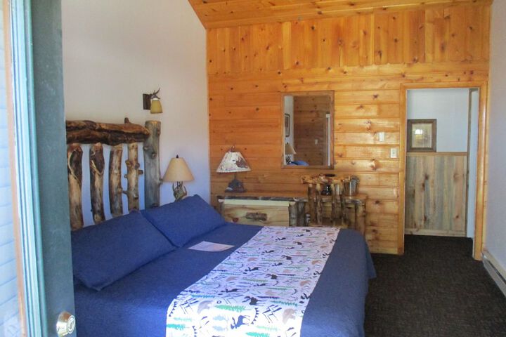 Room 6 of 81