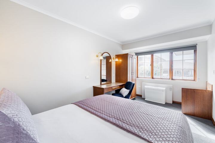 Room 7 of 38