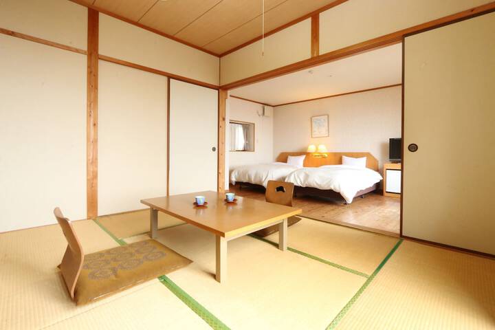 Room 8 of 44