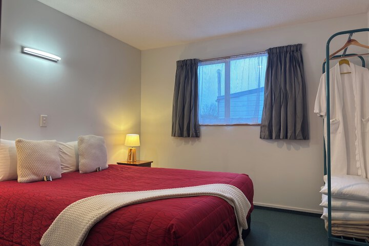 Room 10 of 81