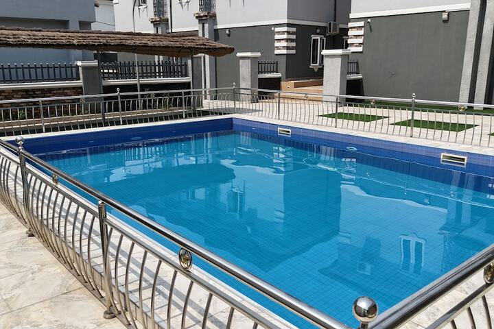 Pool 26 of 45