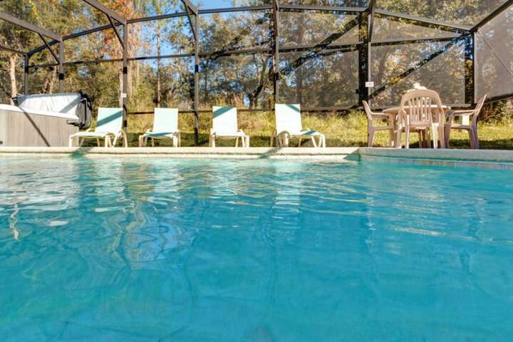 Pool 24 of 37