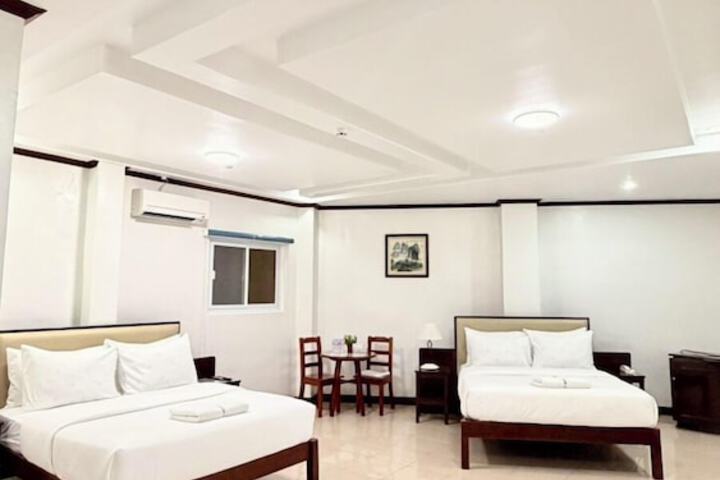 Room 13 of 29