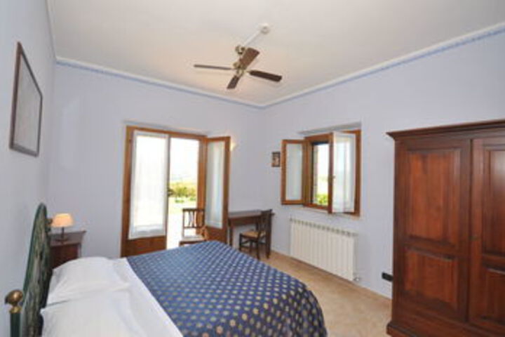 Room 14 of 43