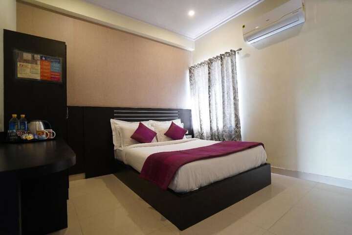 Room 6 of 22