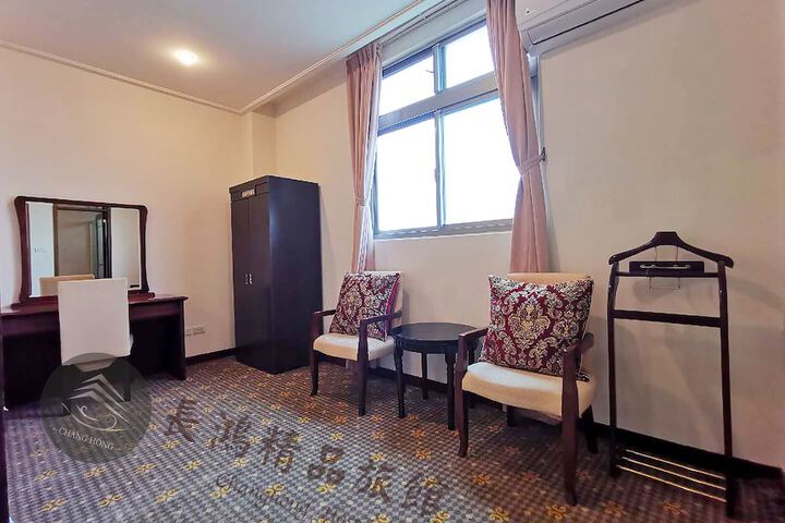 Room 14 of 52