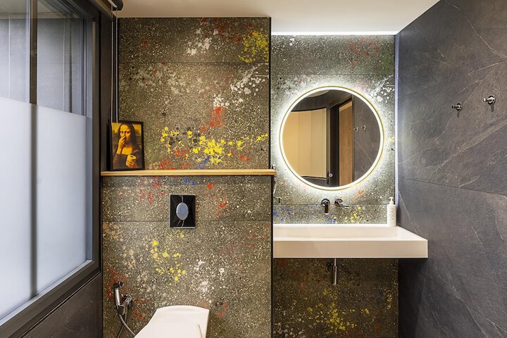 Room 20 of 43