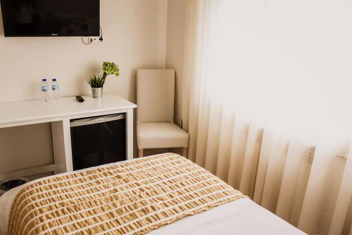 Room 17 of 56