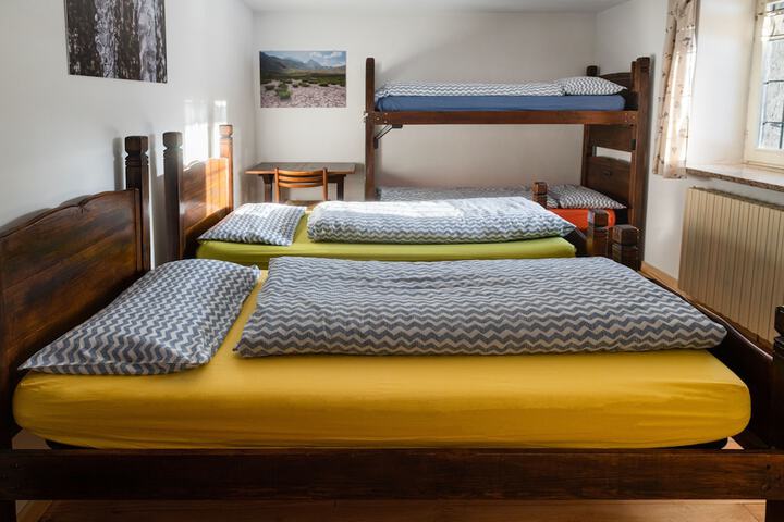 Room 2 of 45