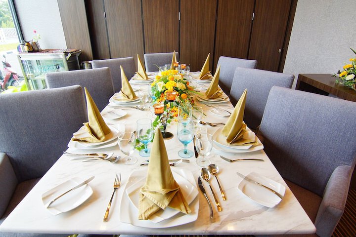 Dining 94 of 148