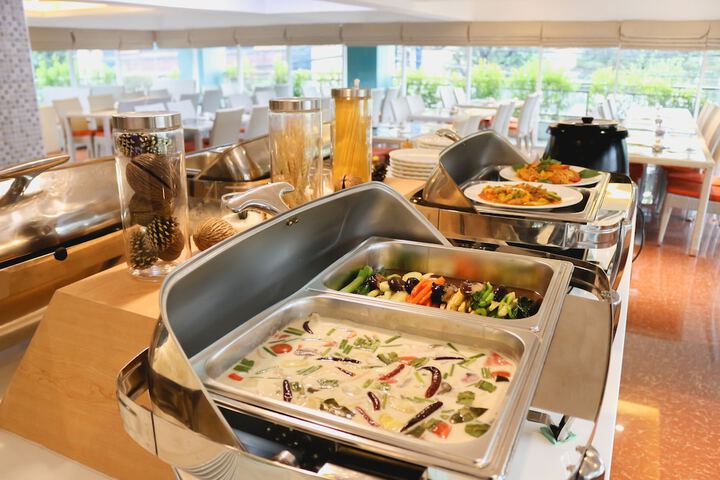 Breakfast area