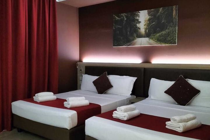 Room 18 of 71