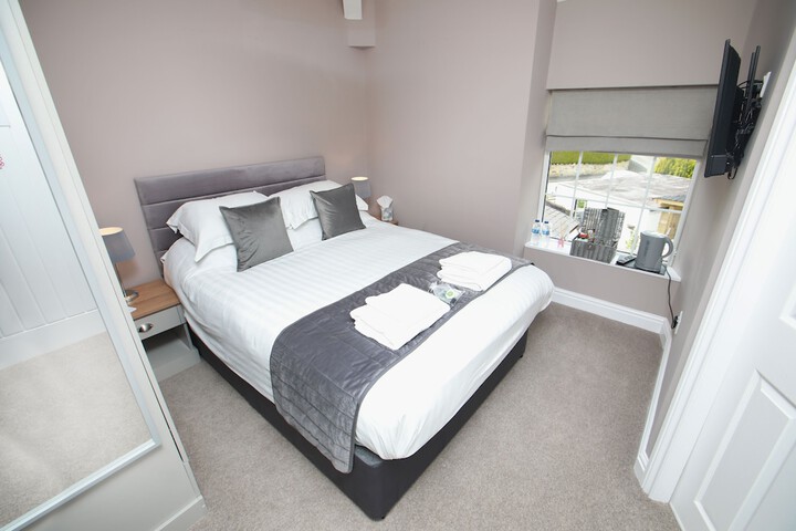 Room 5 of 39