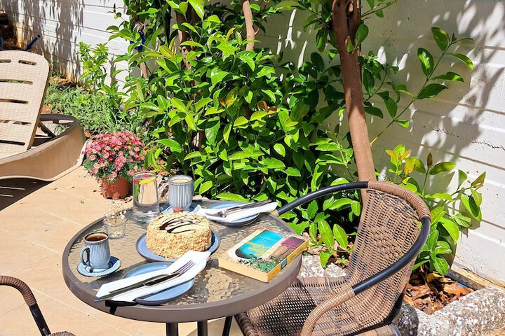 Breakfast/Coffee Service 54 of 80