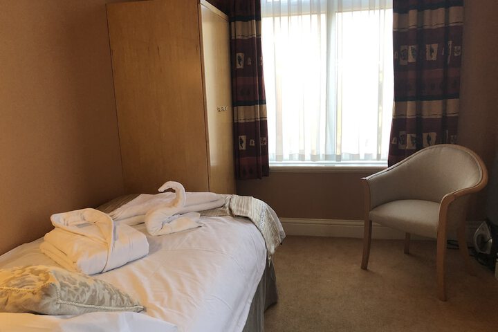 Room 7 of 88
