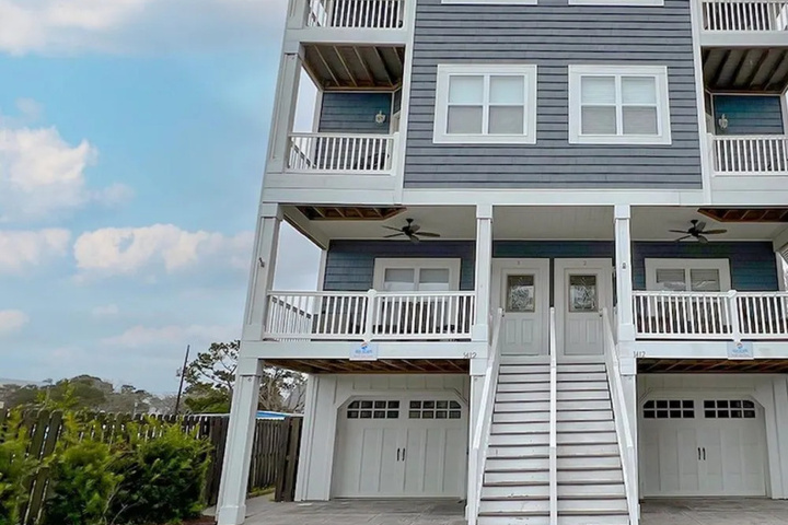 Image of Bonito Lane Duplex by Sea Scape Properties