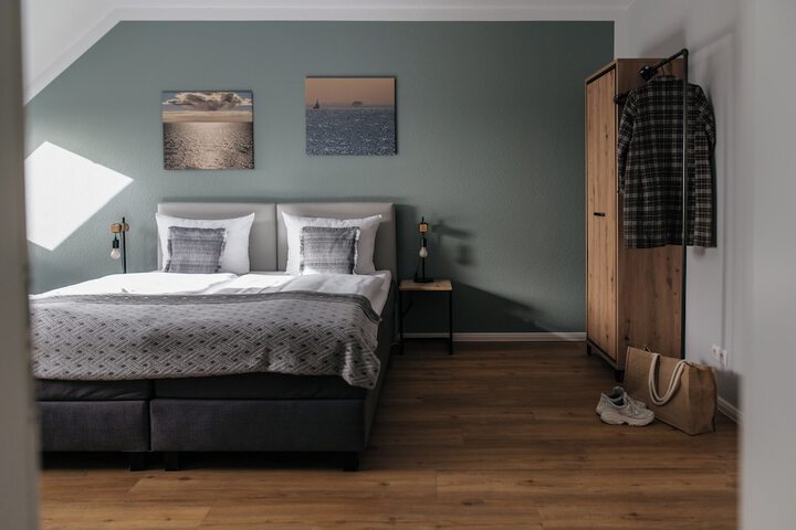 Room 12 of 56