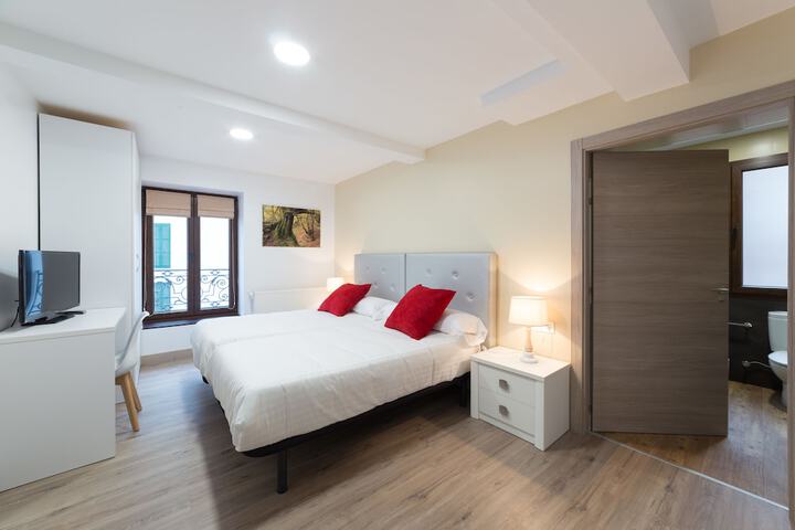 Room 13 of 50