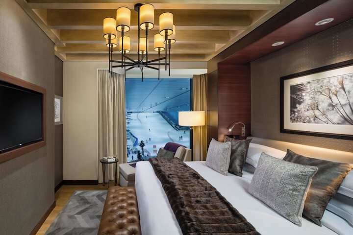 Room 27 of 58