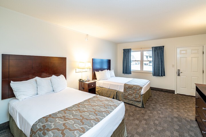 Room 9 of 34