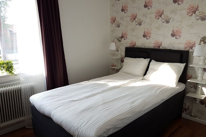 Room 8 of 41
