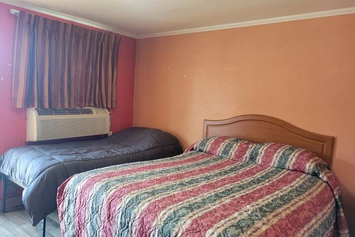Room 15 of 51