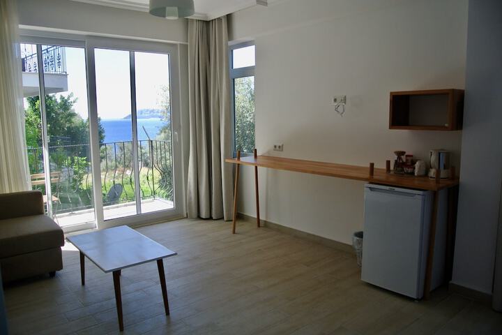 Room 45 of 90