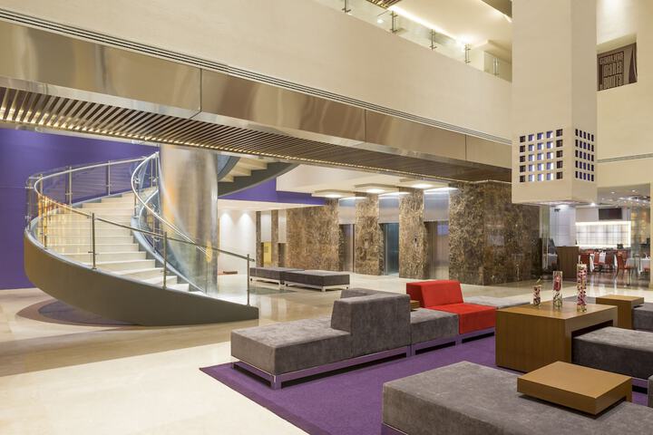 Guest Lobby