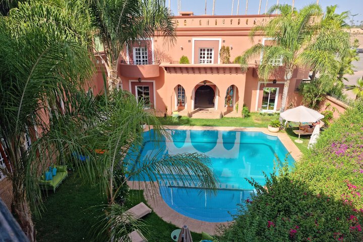 Pools & Facilities