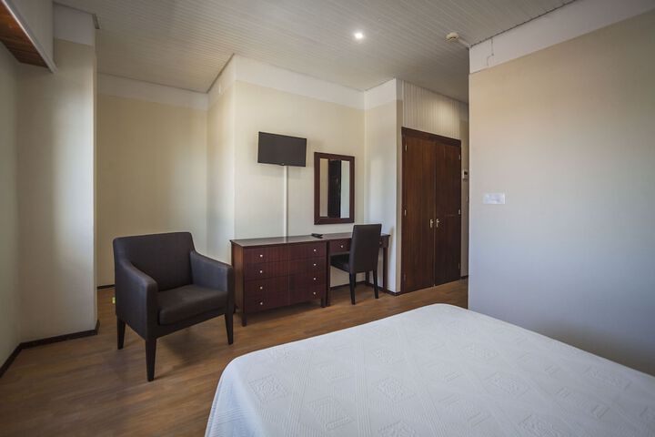 Room 15 of 87