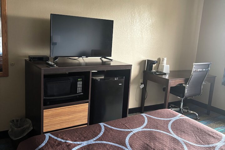 Room 28 of 57