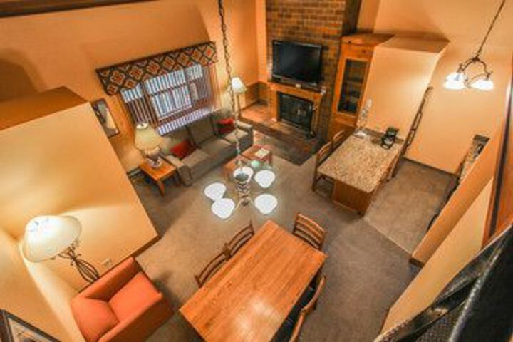 Room 42 of 60